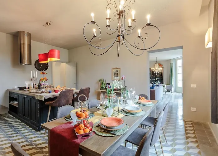 Puccini Penthouse With Terrace Inside Διαμέρισμα *