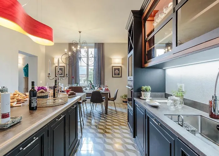 Puccini Penthouse With Terrace Inside Διαμέρισμα