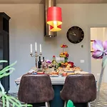 Puccini Penthouse With Terrace Inside Apartamento Lucca