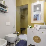 Puccini Penthouse With Terrace Inside Lucca