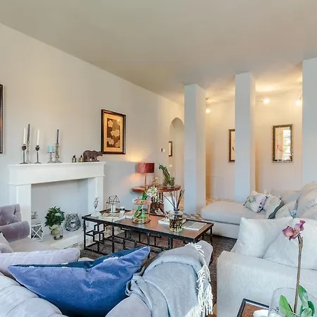 Puccini Penthouse With Terrace Inside 公寓