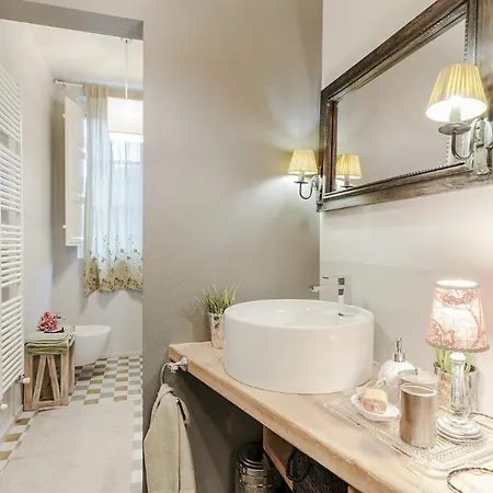 Puccini Penthouse With Terrace Inside Apartment Lucca