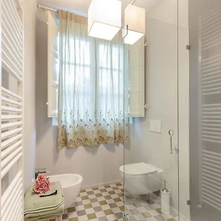 Puccini Penthouse With Terrace Inside Apartment Lucca