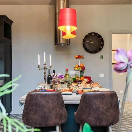 Puccini Penthouse With Terrace Inside Apartment Lucca