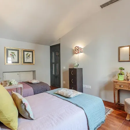 Puccini Penthouse With Terrace Inside Apartment *
