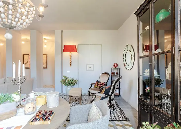 Appartement Puccini Penthouse With Terrace Inside