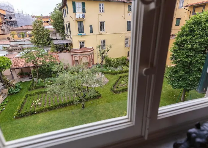 Puccini Penthouse With Terrace Inside * Lucca